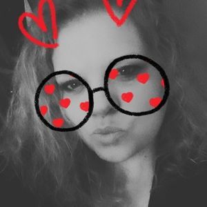 Meet your Posher, Robyn